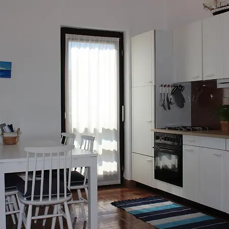 Ani Appartement Ravni